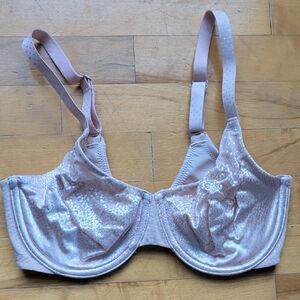 Wacoal Shimmering Light Pink Bra